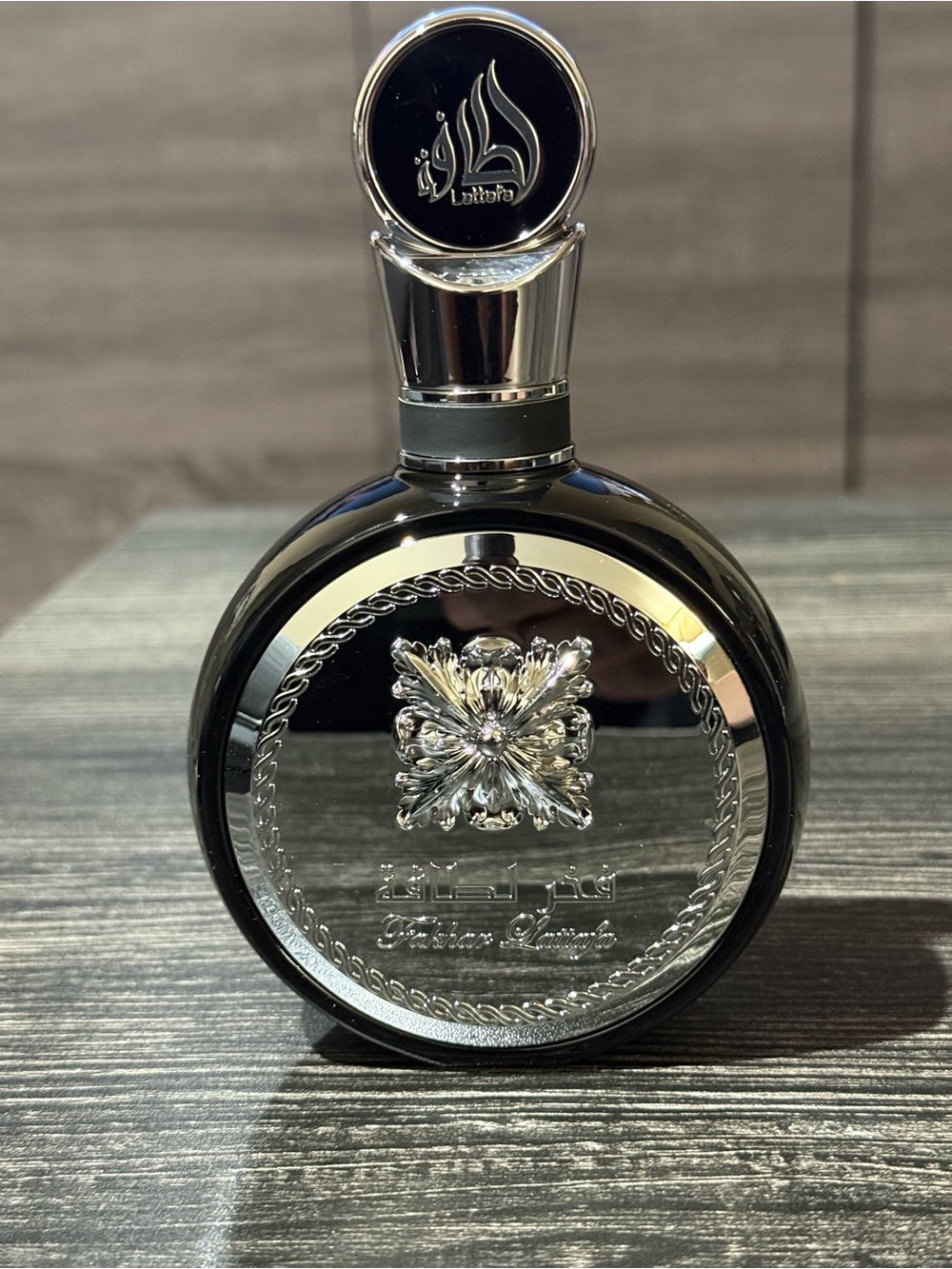 Lattafa Fahkar EDP 3.4 fl oz 100ml